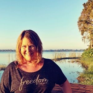 Meet your Posher, Cherie